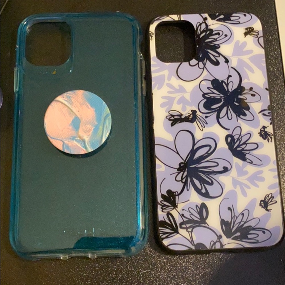 iPhone cases one has a PopSocket